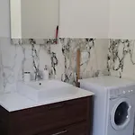 Memeapartments * Génova