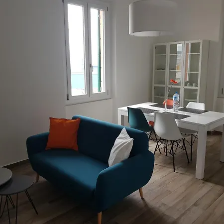 Memeapartments Genua
